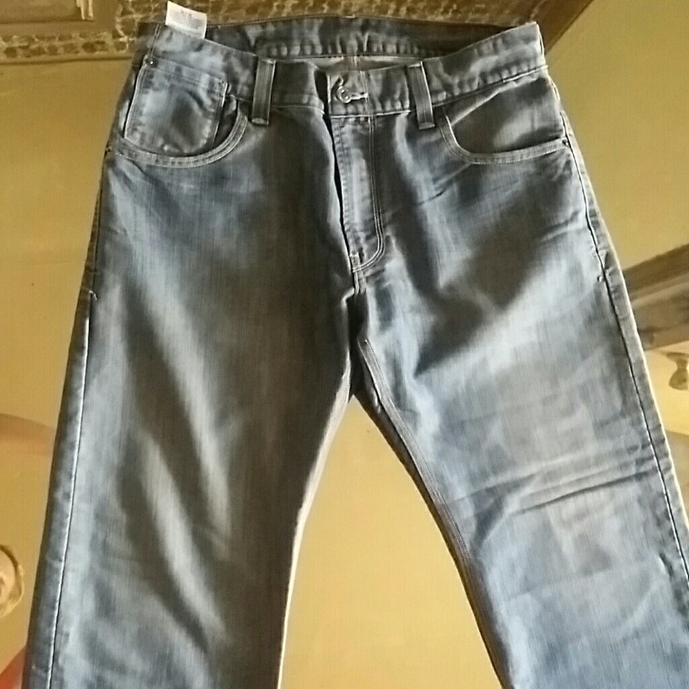 Levis 514
