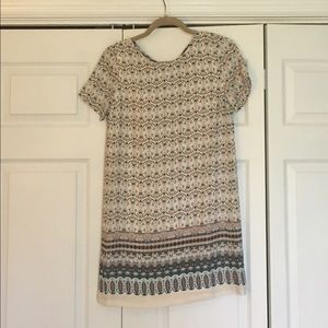 ✨FLASH SALE✨Lulu's Shift Dress - XS NWOT