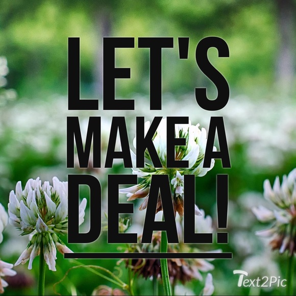 Meet your Posher, Becca - Picture 2 of 5