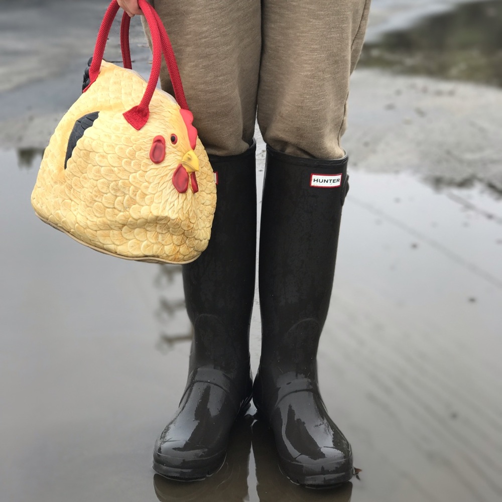 Meet your Posher, Tia