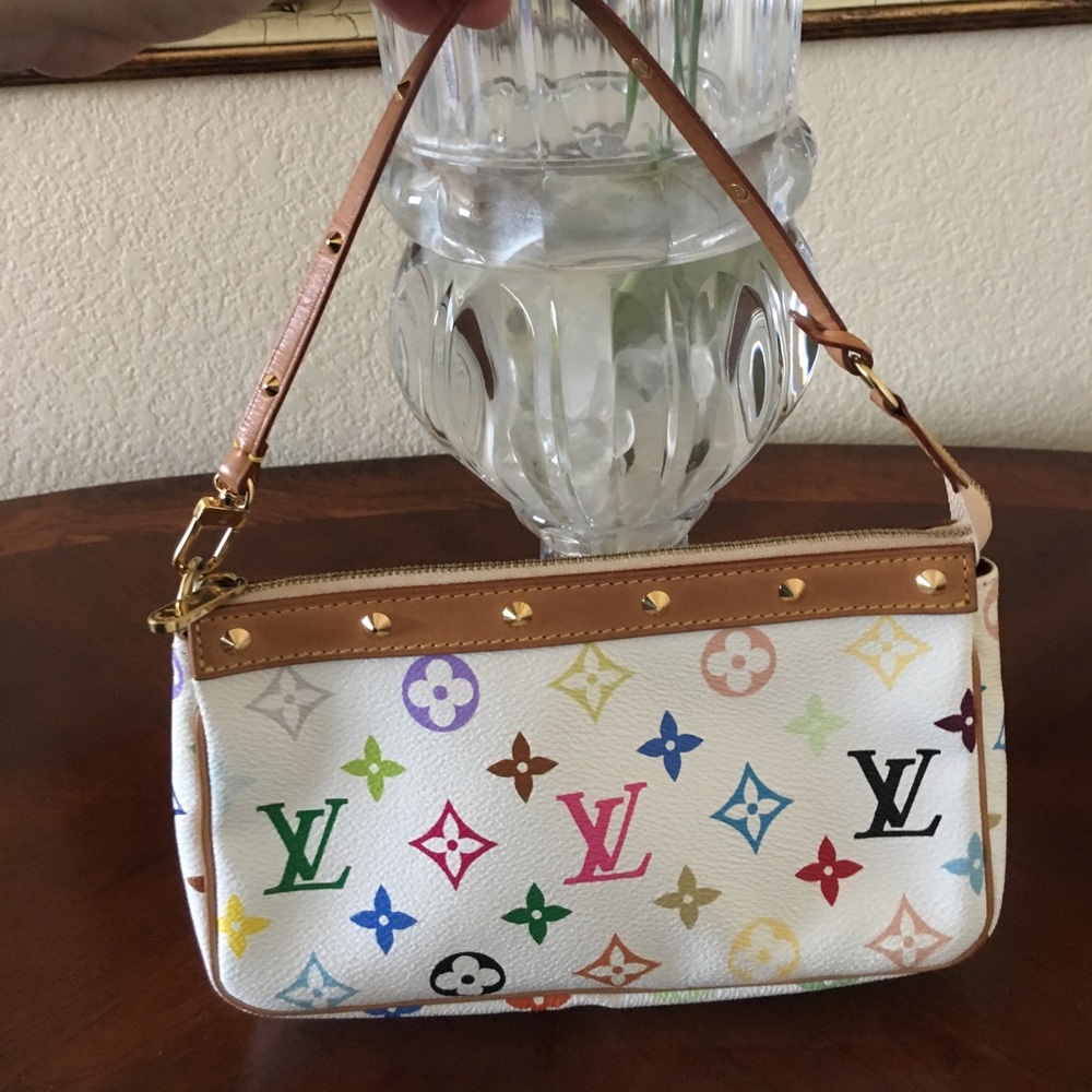 Authentic Louis Vuitton Blanc Multicolore Pochette