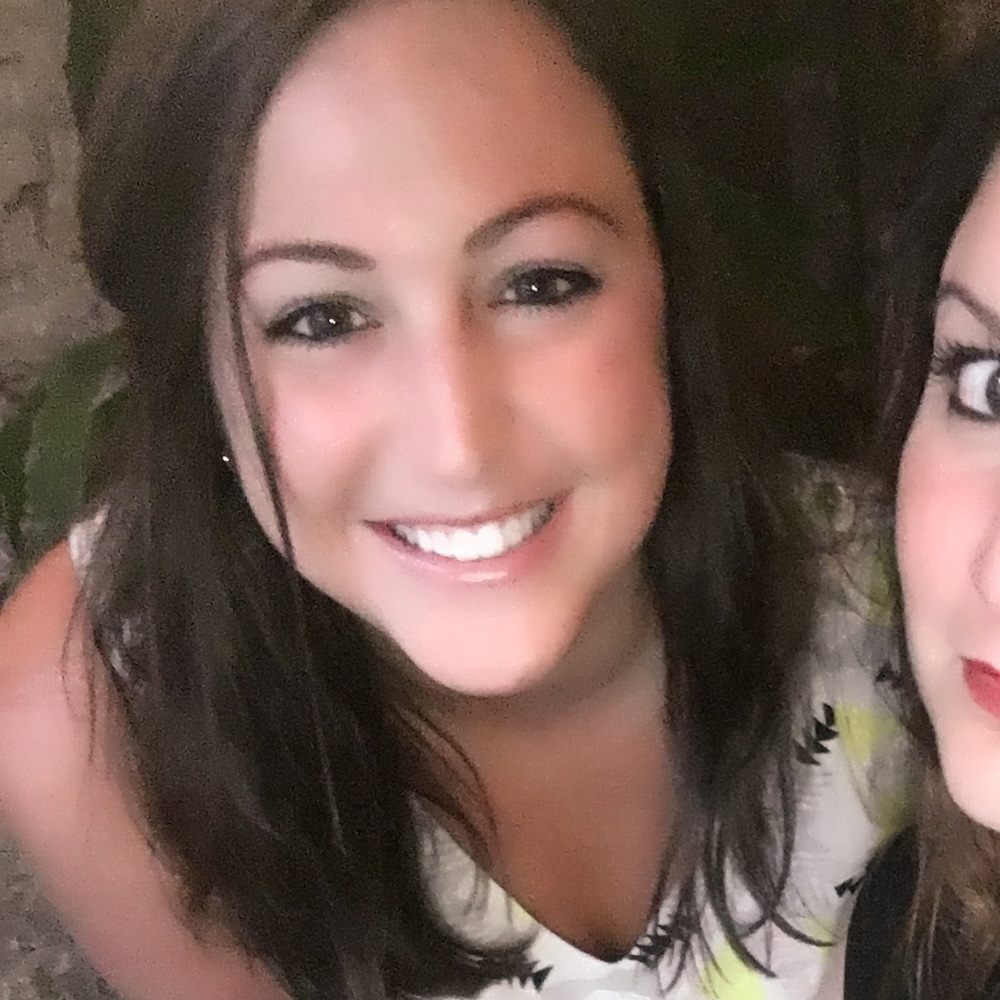 Meet your Posher, Kristen