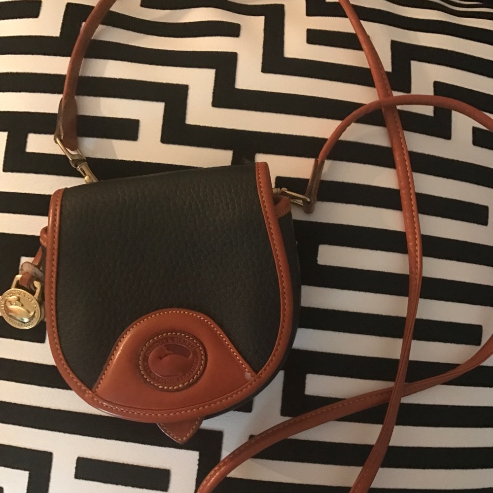 Small Dooney & Bourke (Authentic )