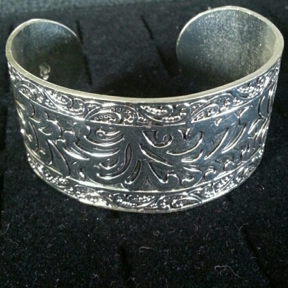 Monte carlo bracelet