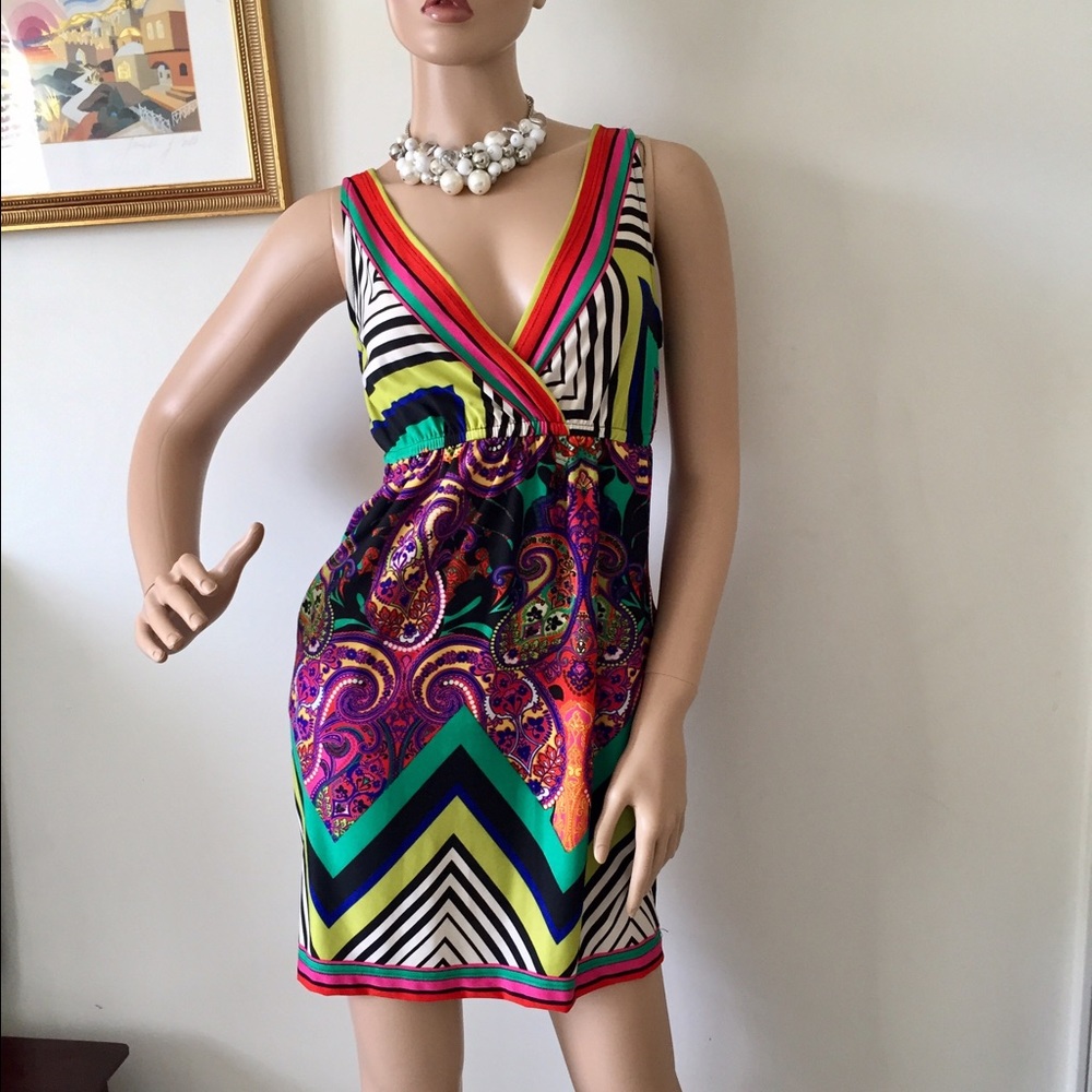 Super cute size small casual dress