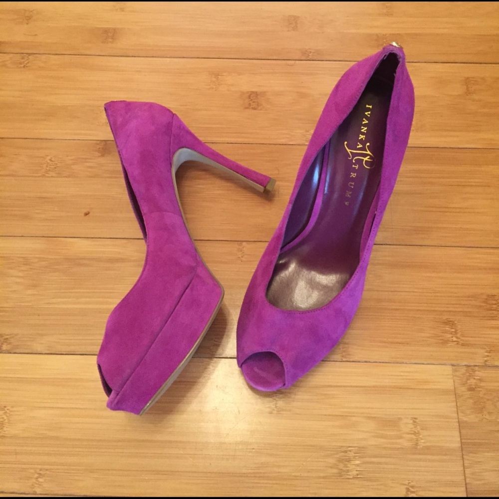 Ivanka Peep Toe pumps. Never worn!