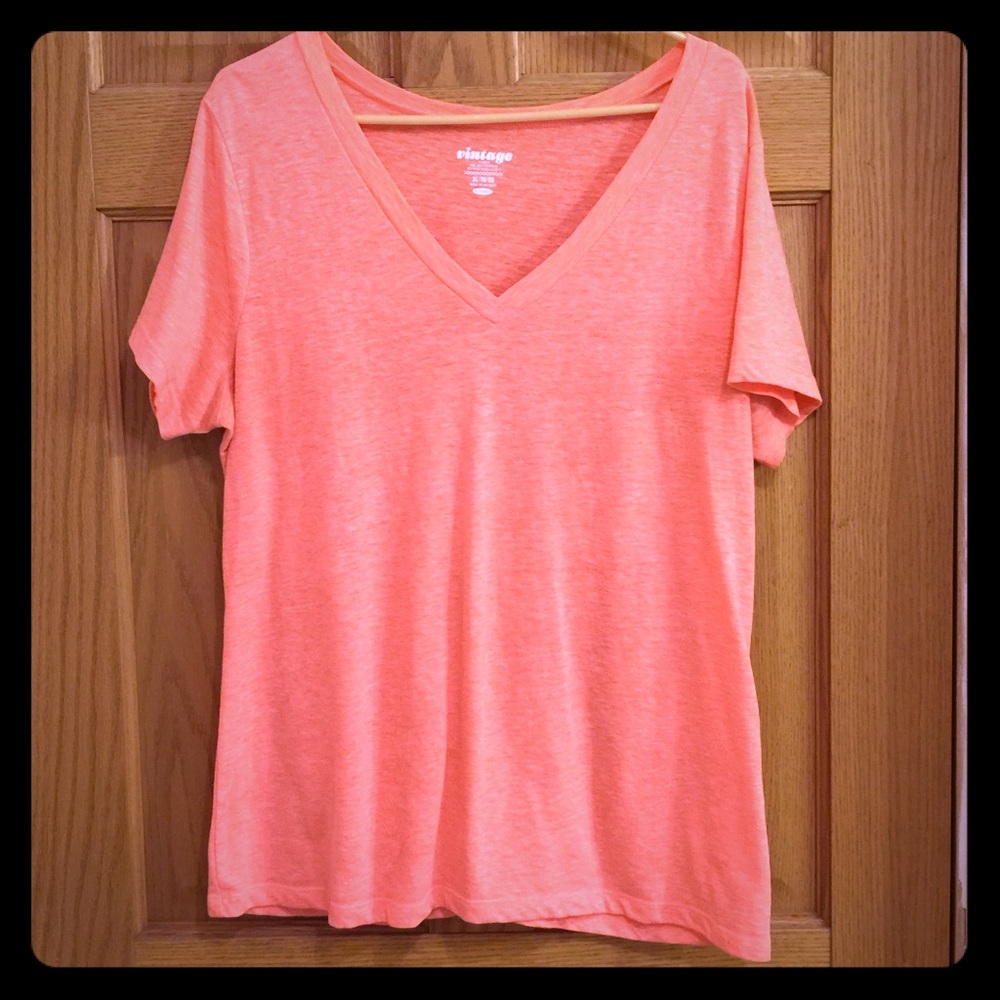 Women's size XL tshirt