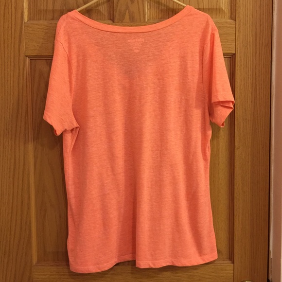 Women's size XL tshirt - Picture 2 of 4