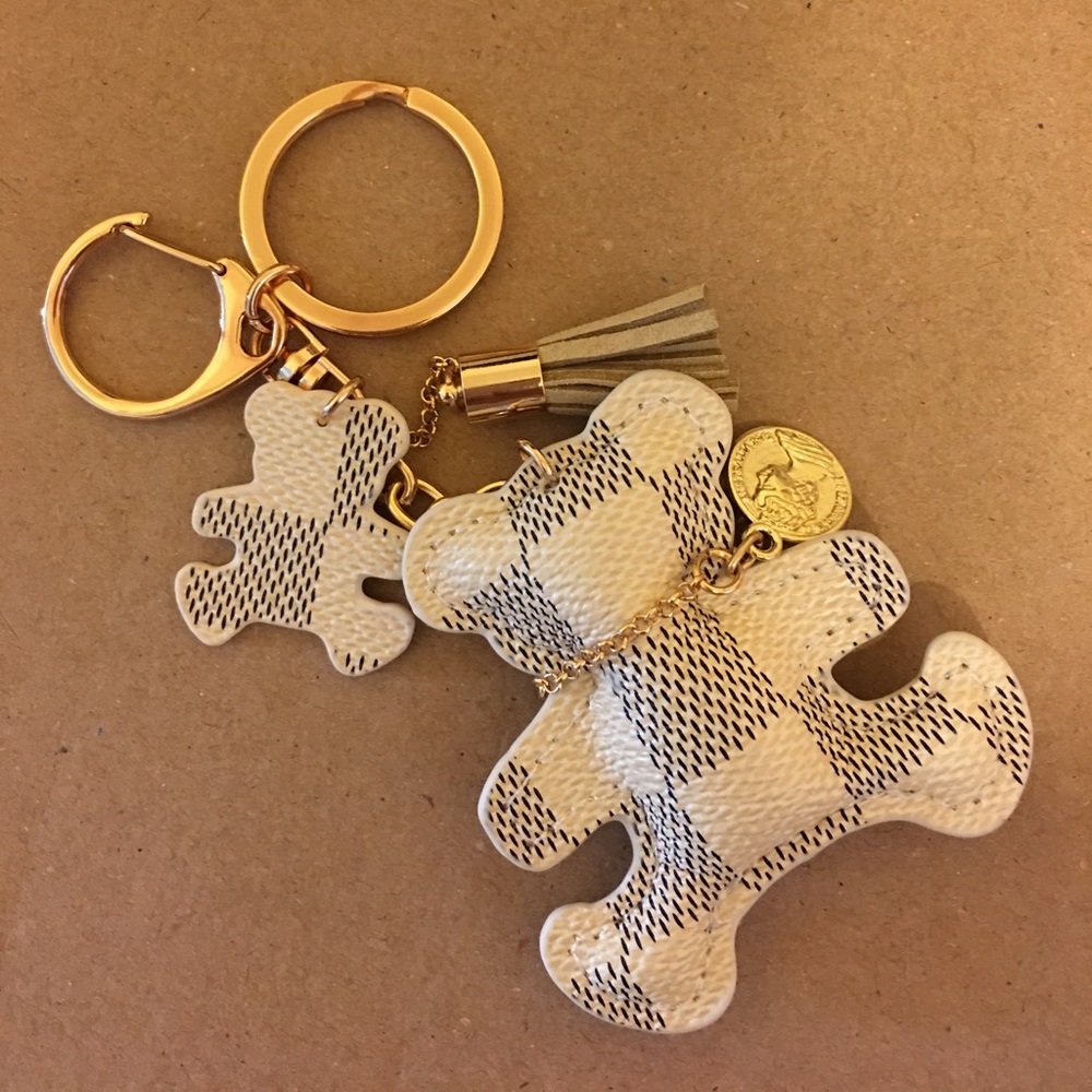 Teddy bag/ key charm