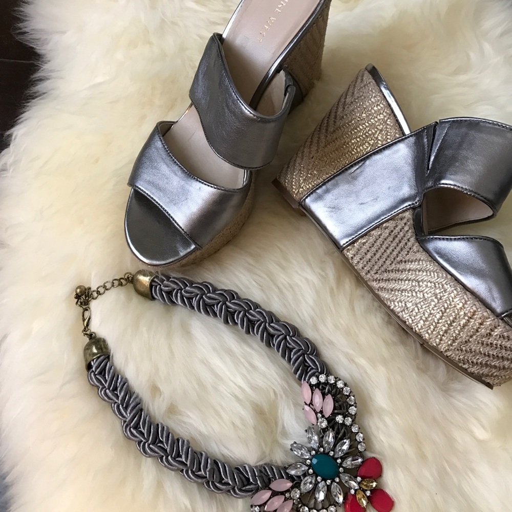 Nine West Metallic Wedges NWOT❗️SALE❗️