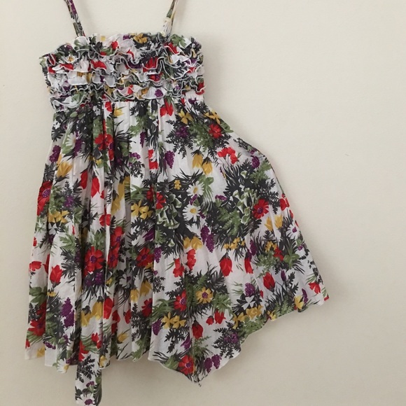 Dresses & Skirts - NWOT Adjustable tube or singlet floral dress
