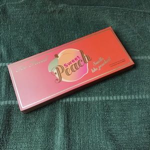 Too Faced Sweet Peach Eyeshadow Palette