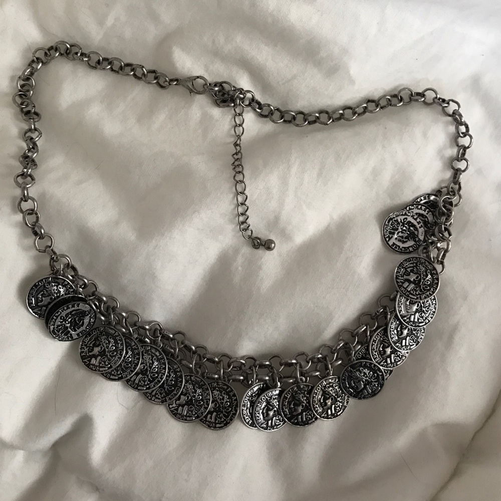 Stammer neckless from Francesca's