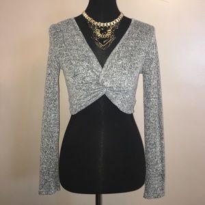 Sexy long sleeve crop top