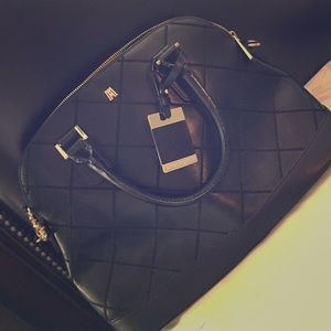 Antonio Melani black purse!