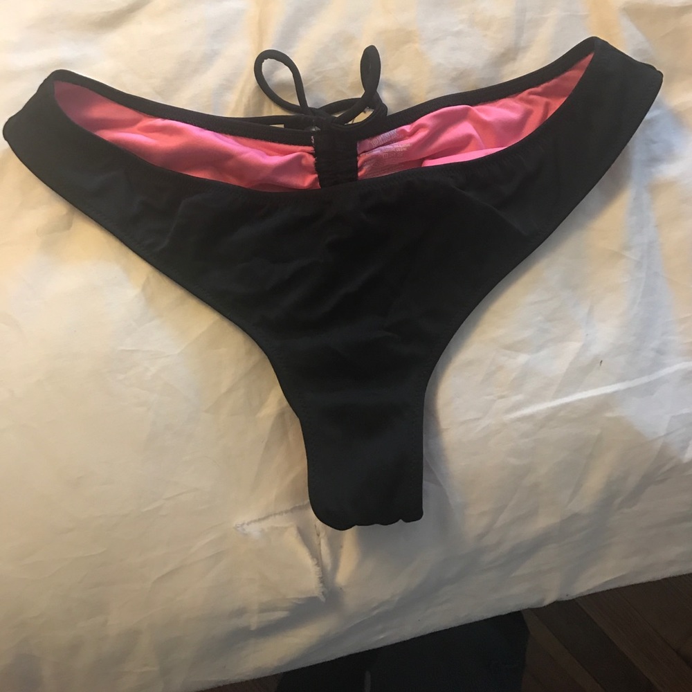 Never worn VS pink bottoms