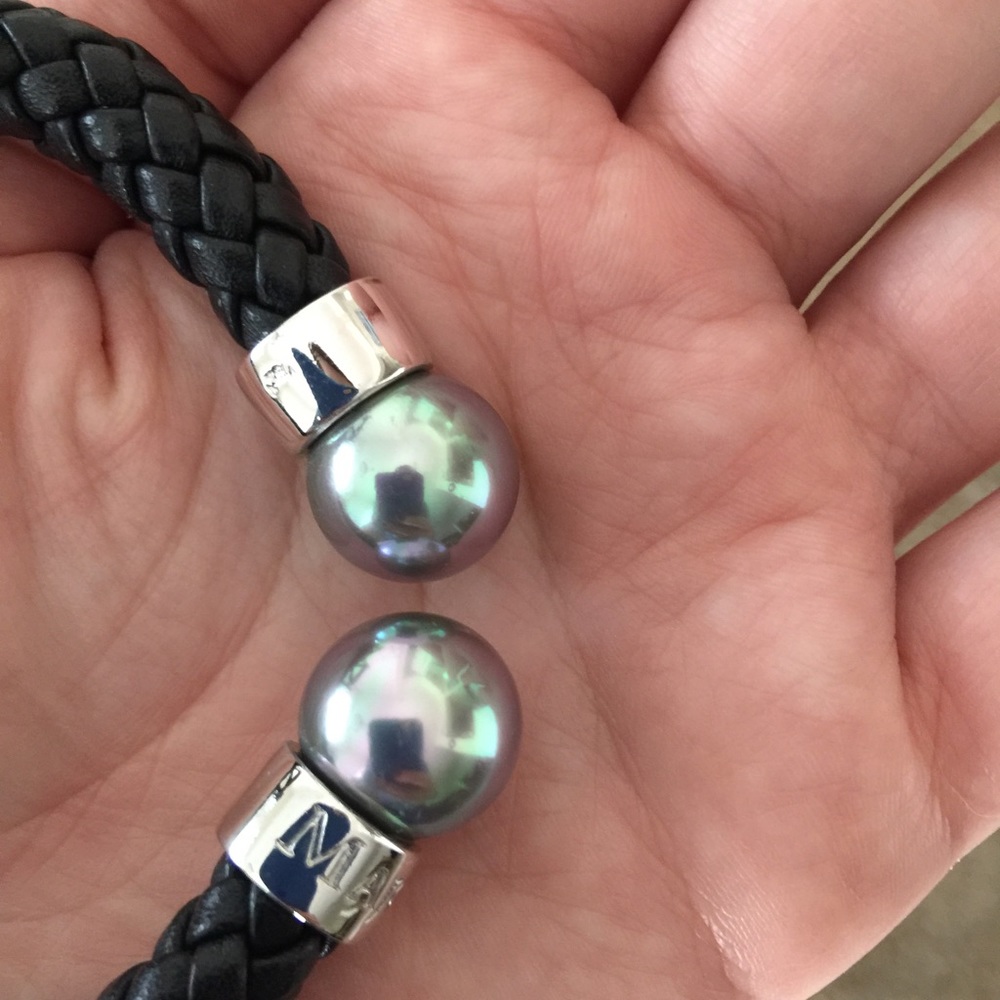 Majorica black leather bracelet