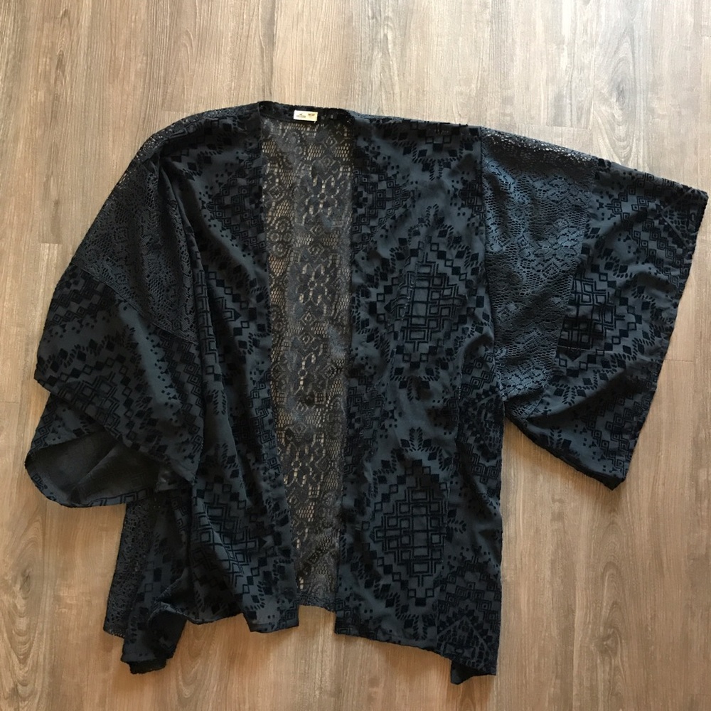 Hollister Cover up