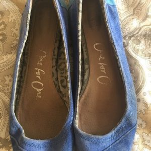 Toms ballet flats