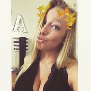 Meet your Posher, Amberly