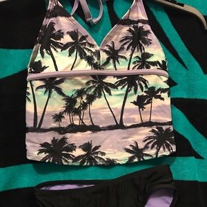 Xhilaration girls 7-8 two piece bathing suit.