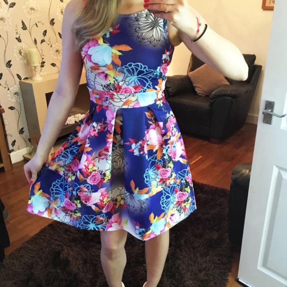 🍍Miss look Asian inspired Floral skater dress