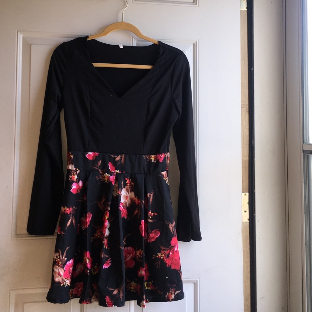 NEW W/O TAG! VERY LIGHTWEIGHT