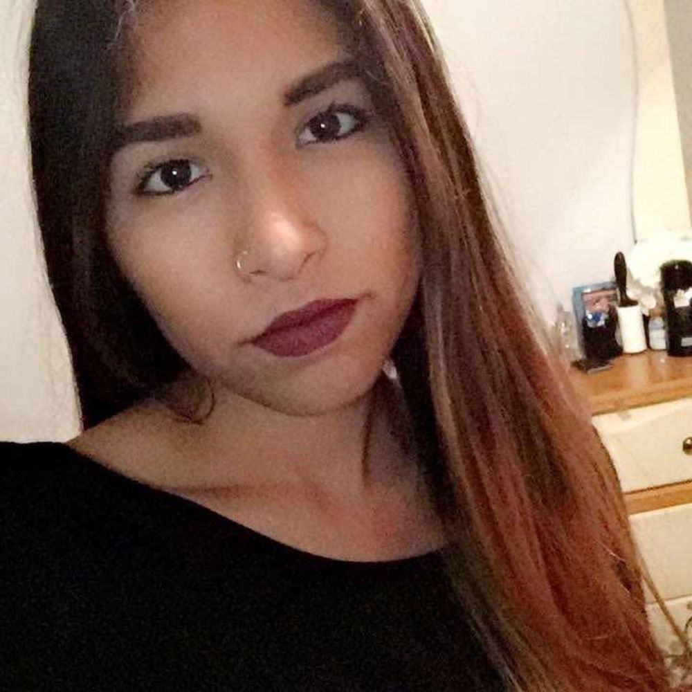 Meet your Posher, Johana