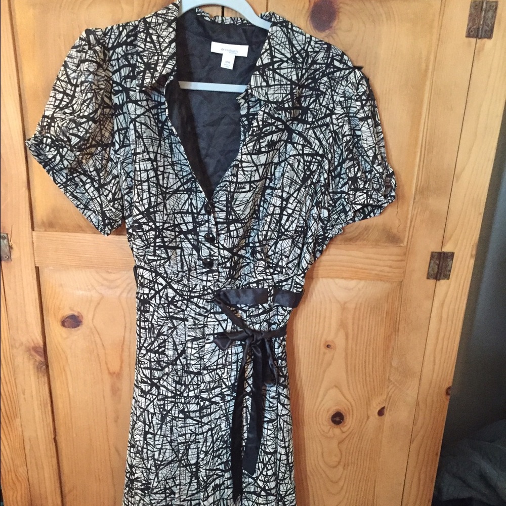 Black and white dress