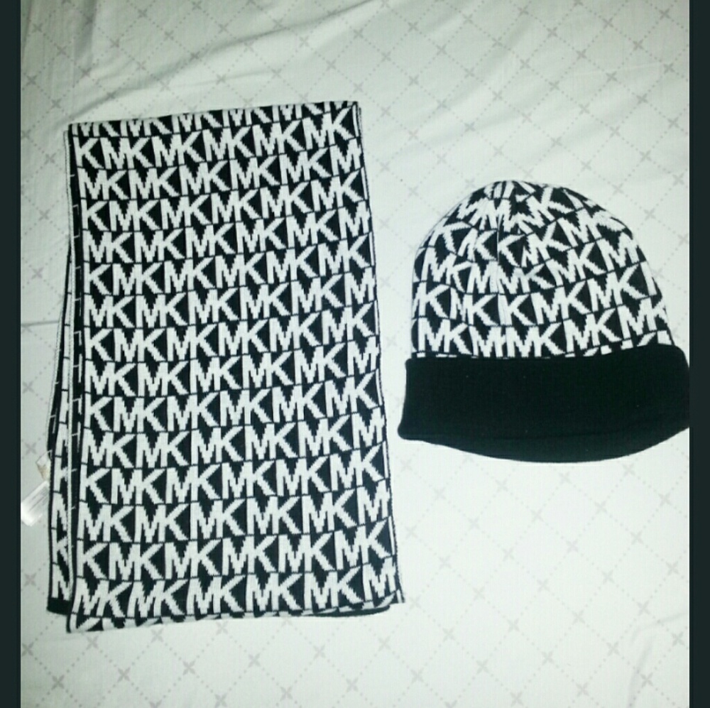 Michael Kors Hat and Scarf