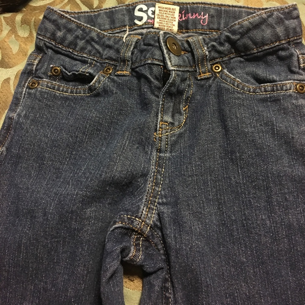 So blue jeans size 8 slim