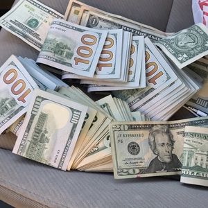 Meet your Posher, Jhonatan