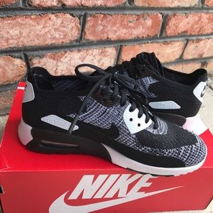 Women's Air Max 90 Ultra 2.0 FlyKnit