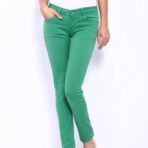Banana Republic 27 green skinnies