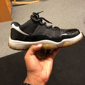 Air Jordan 11s low