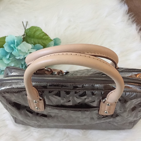 NWOT Michael Kors Large Metallic Gunmetal Satchel - Picture 3 of 5