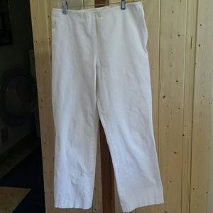 White cropped pants