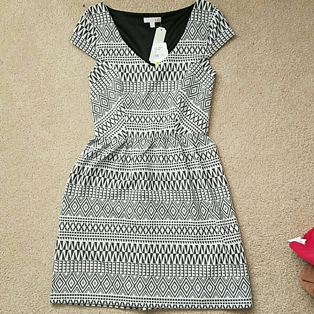 Von Maur Cocktail Dress - Picture 1 of 3