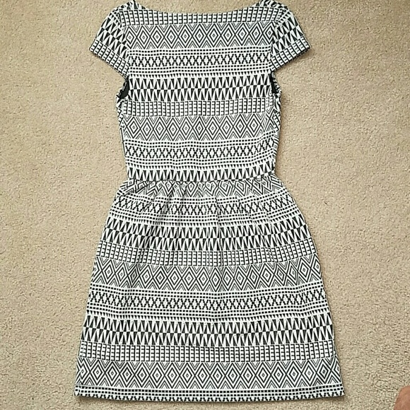 Von Maur Cocktail Dress - Picture 2 of 3