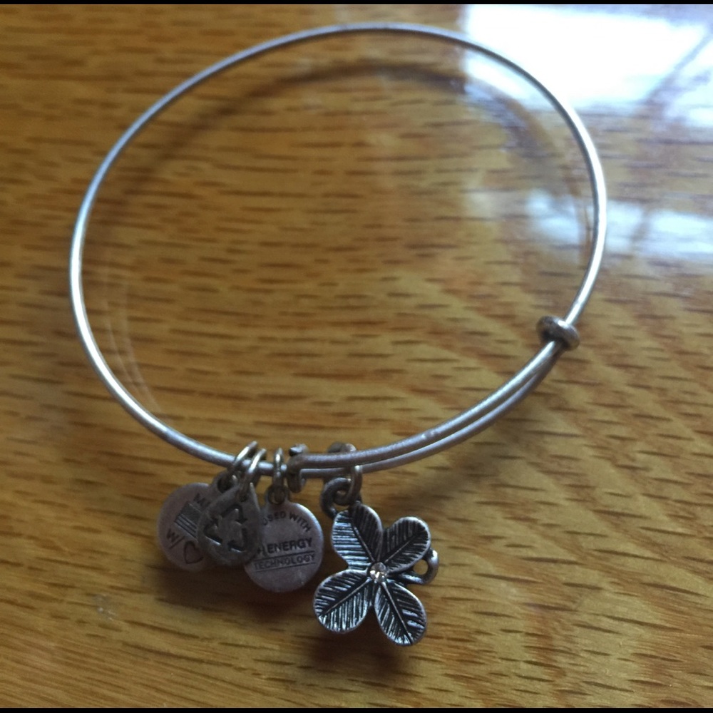 Alex and Ani four leaf clover