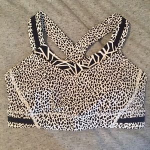 lululemon athletica sports bra