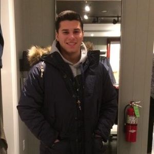 Meet your Posher, Dillon