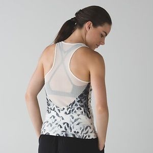  NWOT Lululemon • Dance To Yoga Tank - Plume (2)