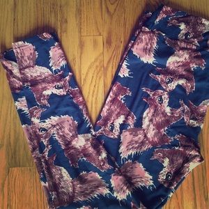 Lularoe TC Squirrel Leggings HTF