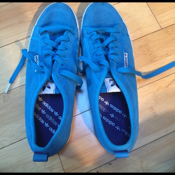 Adidas sneakers - Picture 2 of 4