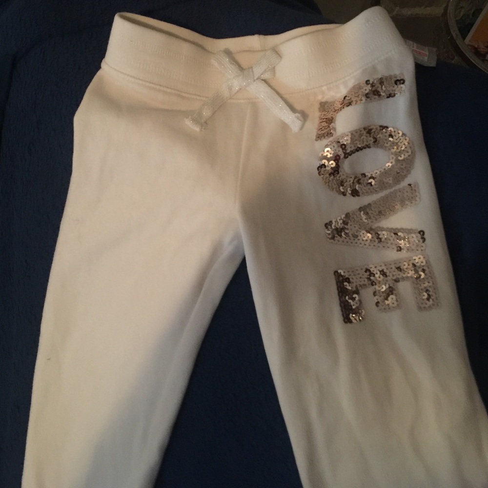 Cherokee cream color sweat pants