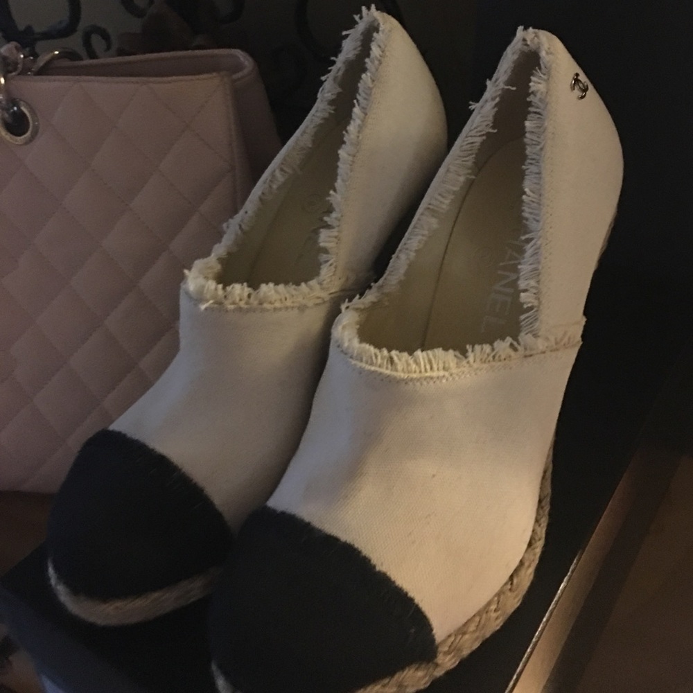 Chanel AUTHENTIC LINEN HIGH HEEL