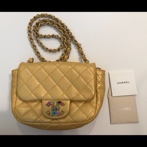 CHANEL CLASSIC BAG LIMITED EDITION YELLOW
