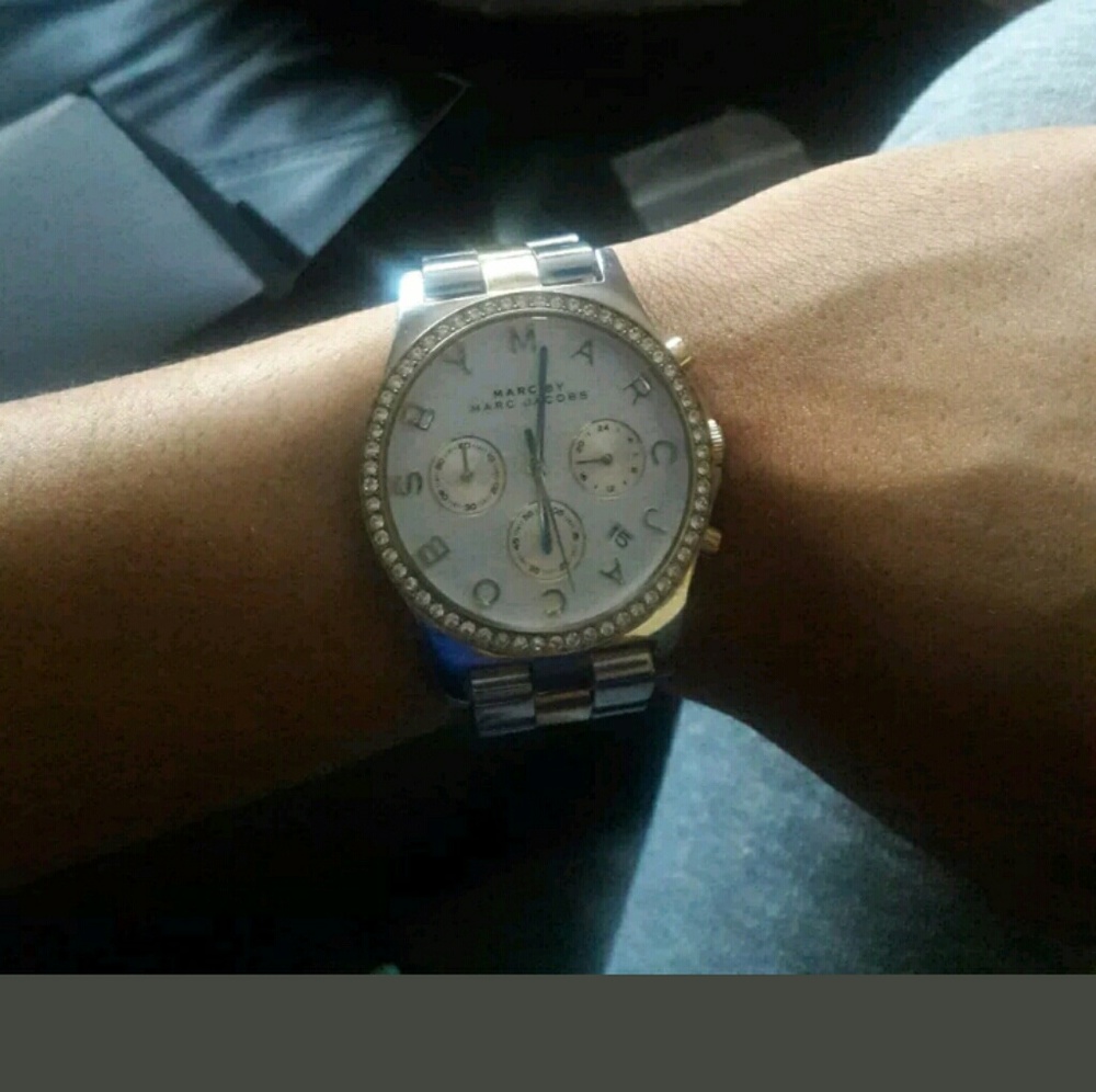Sold Marc Jacobs - Picture 3 of 8
