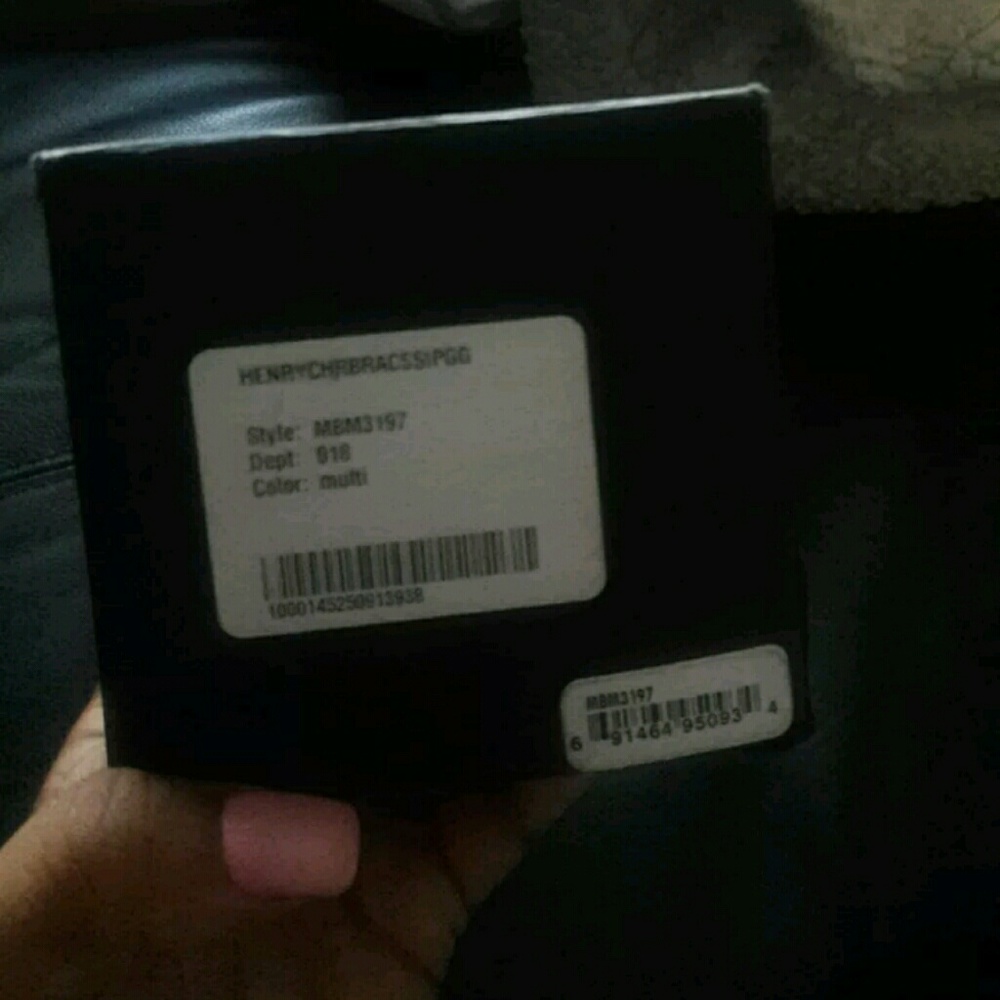Sold Marc Jacobs - Picture 7 of 8